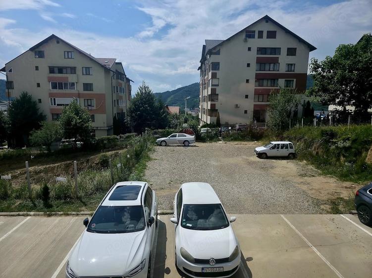 Apartament cu 2 camere decomandat în Calea Romanului