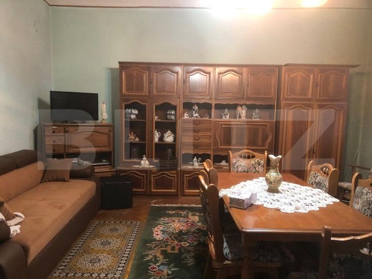 Casă individuală cu 4 camere cu Canalizare în Central