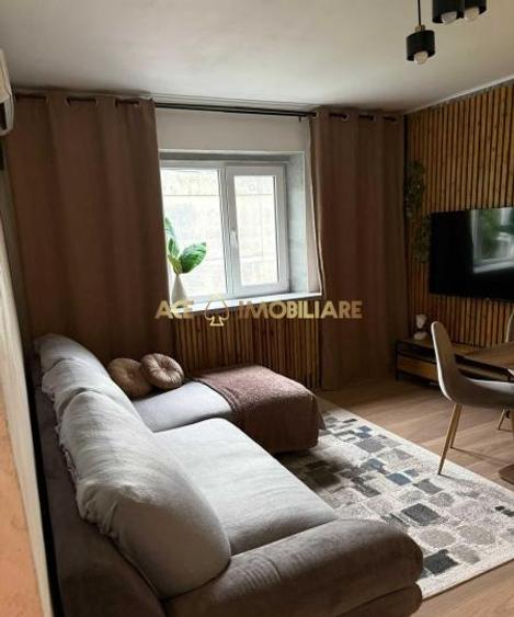 Apartament cu 2 camere decomandat, mobilat în P-ța Reșița
