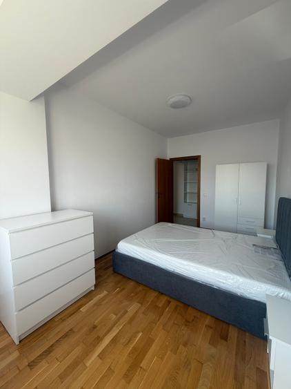 Apartament cu 3 camere decomandat în Vitan Mall