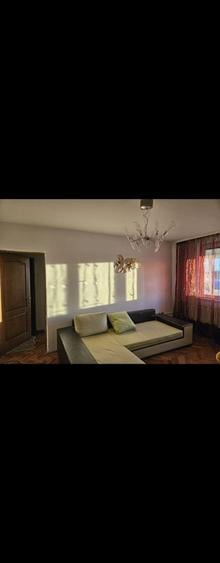 Apartament cu 2 camere semidecomandat în Brazda lui Novac