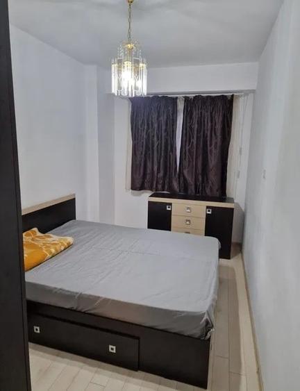 Apartament cu 2 camere semidecomandat în Mihai Bravu