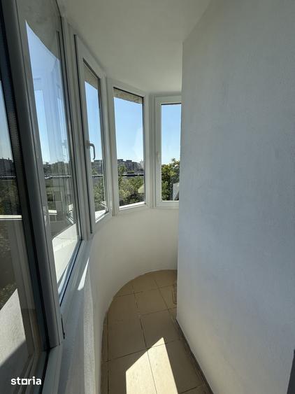Garsoniera spa?ioasa de 42 mp, complet renovata in 2026 - 6