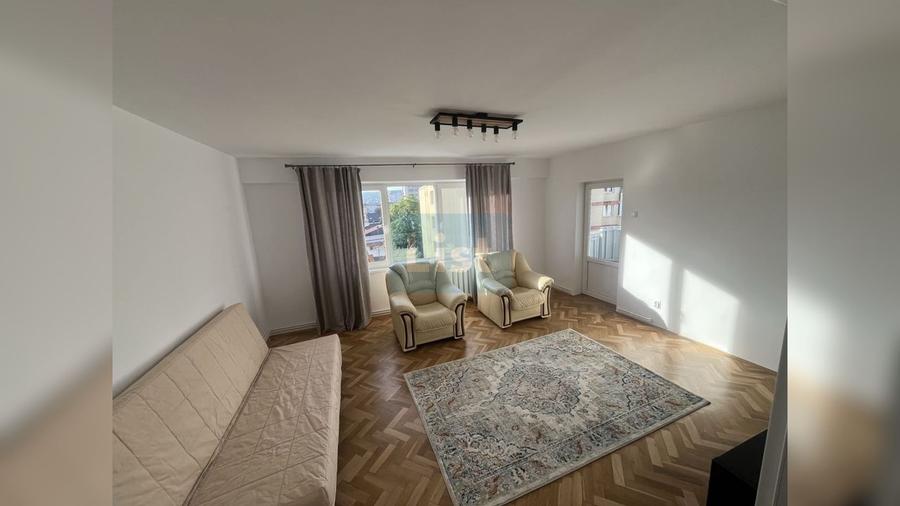 Apartament cu 3 camere decomandat în Grigorescu