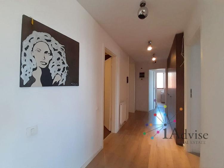 Apartament cu 3 camere decomandat, mobilat în Dealul Cetății