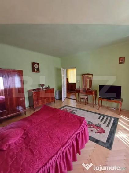 Casă cu 5 camere cu Teren 248 Mp în Turda