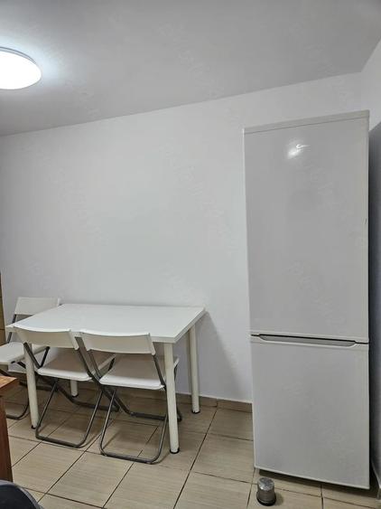 Casă cu 4 camere cu Teren 1000 Mp în Odobești