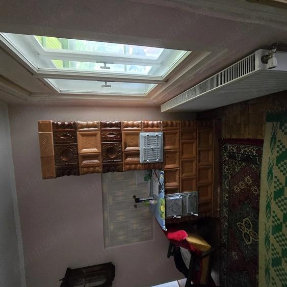 Casă cu 3 camere cu Teren 250 Mp în Central