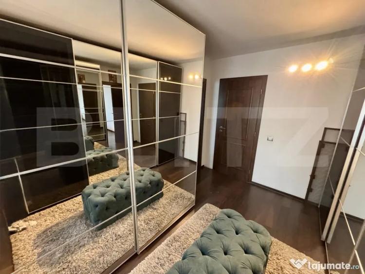 Apartament cu 4 camere decomandat în Sărari