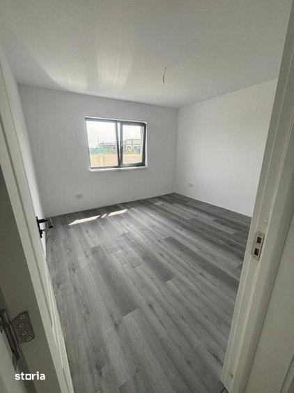 Casă cu 4 camere cu Teren 88 Mp în Cârcea