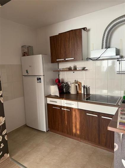 Apartament cu 2 camere decomandat, mobilat în Ultracentral