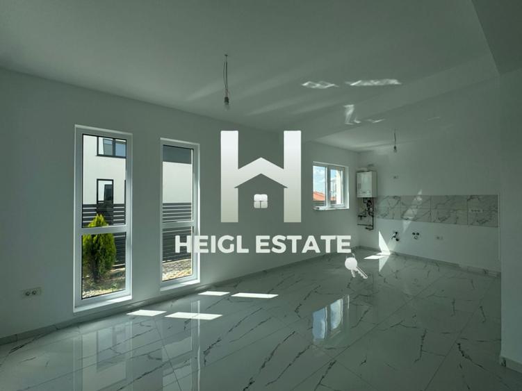 Duplex cu 5 camere cu Teren 300 Mp în Dumbrăvița