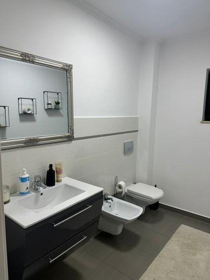 Casă cu 3 camere cu Canalizare în Cișmea
