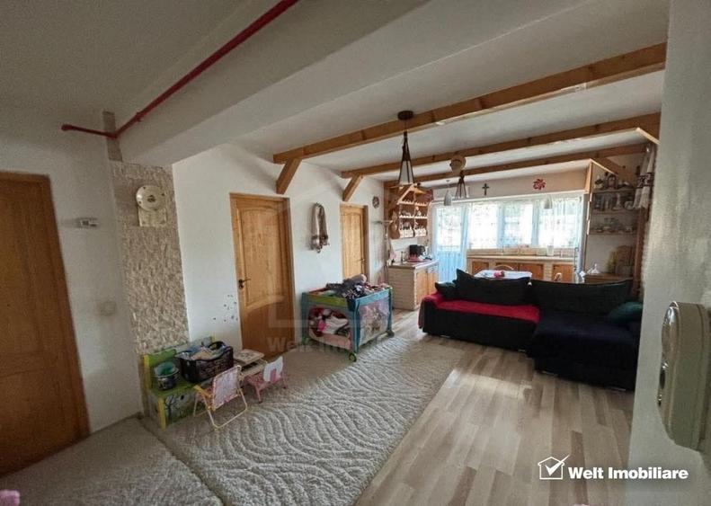 Apartament cu 3 camere decomandat, mobilat în Baciu