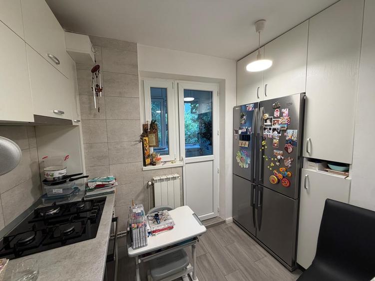 Apartament cu 2 camere decomandat, mobilat în Rahova