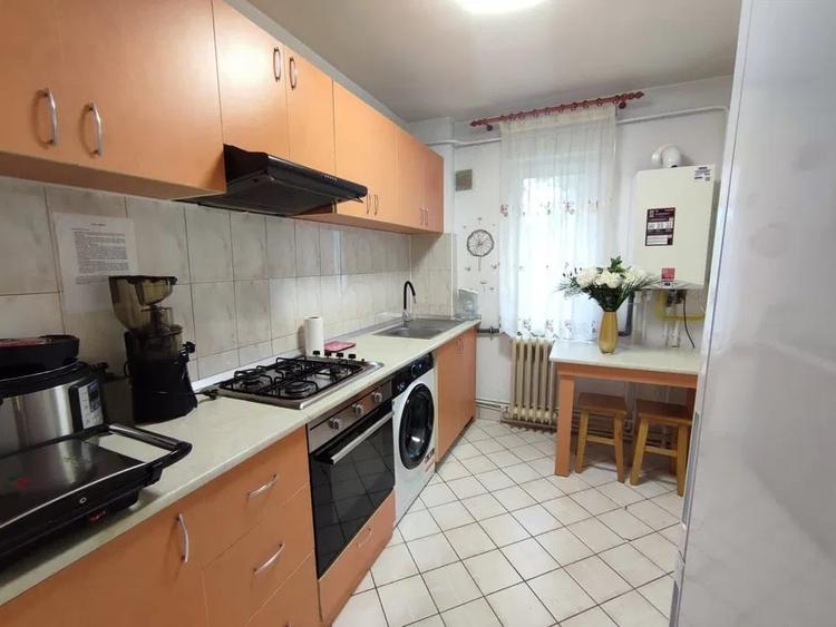 Apartament cu 2 camere decomandat, mobilat în Tătărași — fotografia 2