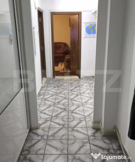 Apartament cu 4 camere decomandat în Burdujeni