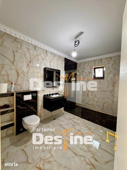 Casă cu 4 camere cu Teren 450 Mp în Central