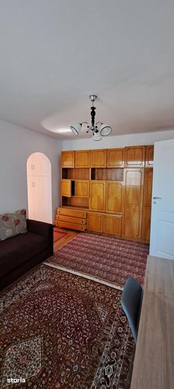 Apartament cu 2 camere, mobilat în Central