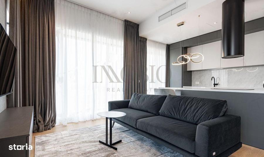 Apartament cu 4 camere, mobilat în Tei