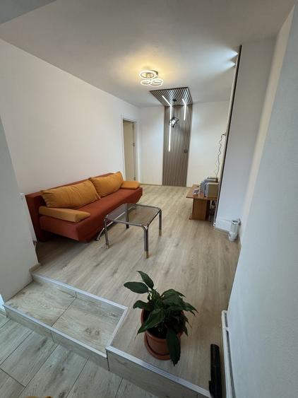 Apartament cu 2 camere semidecomandat în Exterior Vest