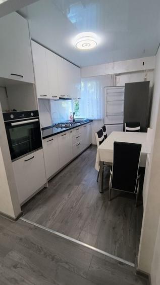 Apartament cu 2 camere semidecomandat în Nufărul