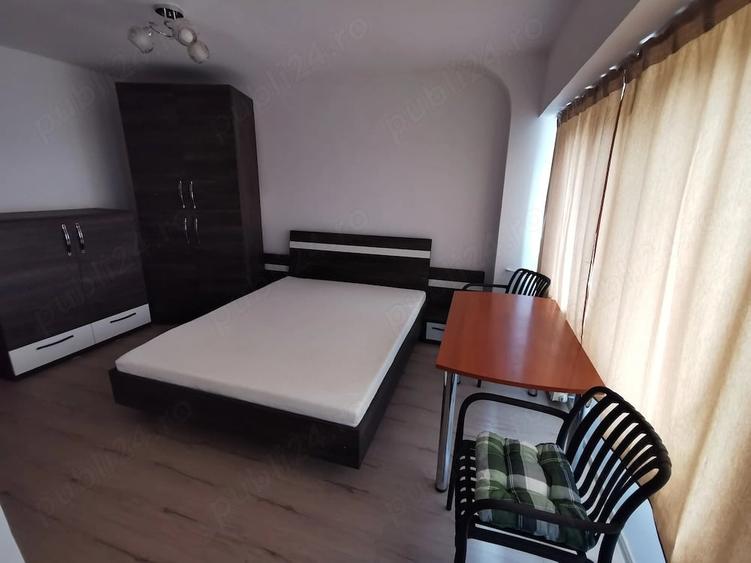 Garsonieră decomandată în Anda