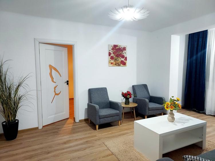 Apartament cu 2 camere semidecomandat în Central
