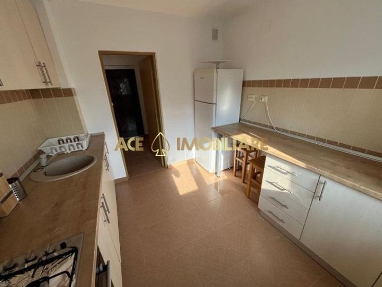 Apartament cu 2 camere, mobilat în Brâncoveanu