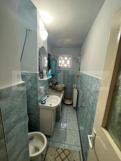 Apartament cu 2 camere semidecomandat, mobilat în Micro 15