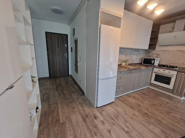 Apartament cu 2 camere semidecomandat în Spitalul Județean