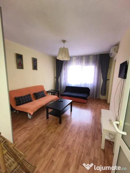 Garsonieră decomandată în Moșilor