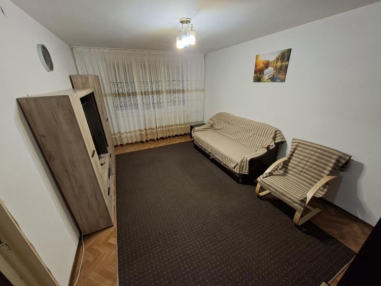 Garsonieră decomandată în Drumul Taberei