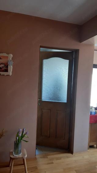 Casă cu 5 camere cu Teren 550 Mp în Central