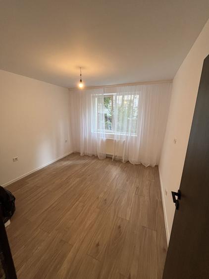 Apartament cu 2 camere decomandat în Tomis II
