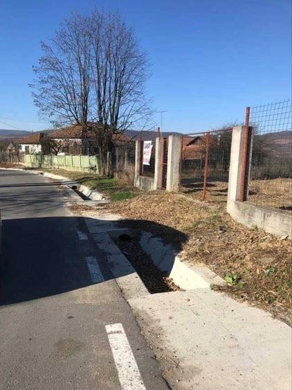 Teren de 3000 mp, în Săsenii Vechi