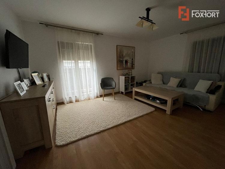 Duplex cu 4 camere cu Canalizare în Giroc