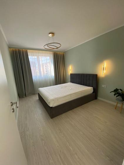Apartament cu 3 camere nedecomandat în Chinteni