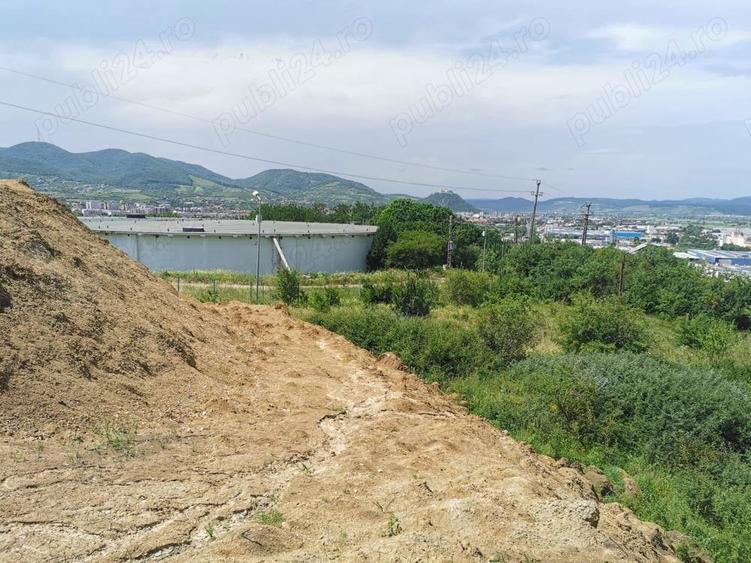 Teren de 750 mp, în Central