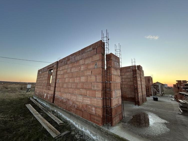 Casă cu 4 camere în Cihei