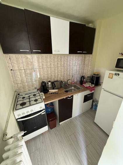 Garsonieră decomandată în Central
