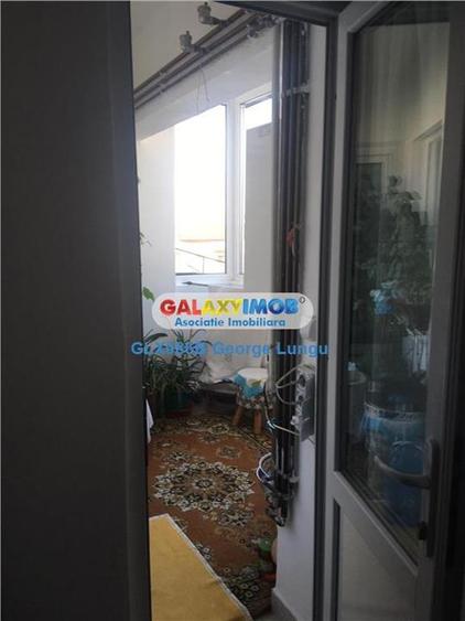 Apartament cu 3 camere decomandat în Cornetu