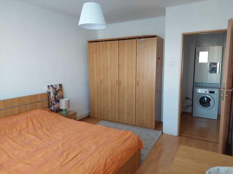 Apartament cu 2 camere semidecomandat în Drumul Taberei