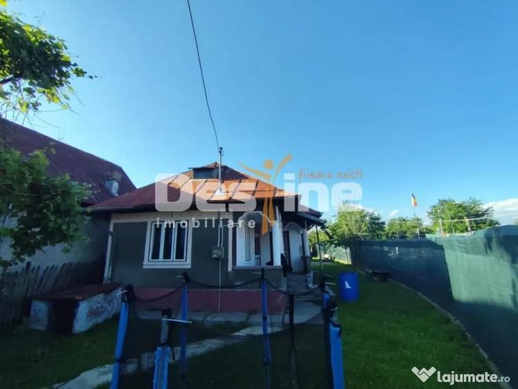 Casă cu 3 camere cu Teren 1410 Mp în Cocorăștii Mislii