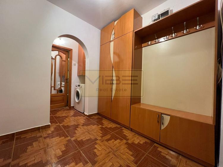 Apartament cu 2 camere decomandat, mobilat în Nicolina