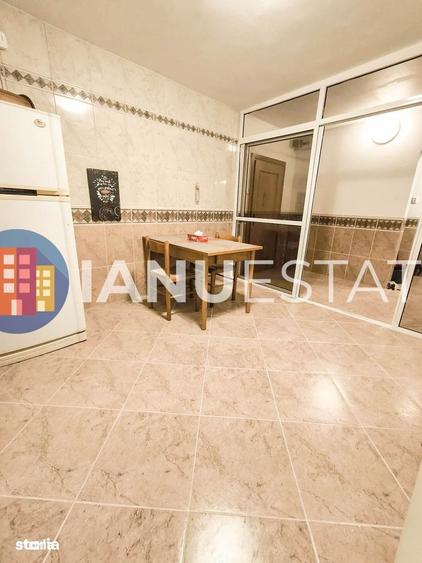 Apartament cu 3 camere semidecomandat, mobilat în Mihai Bravu