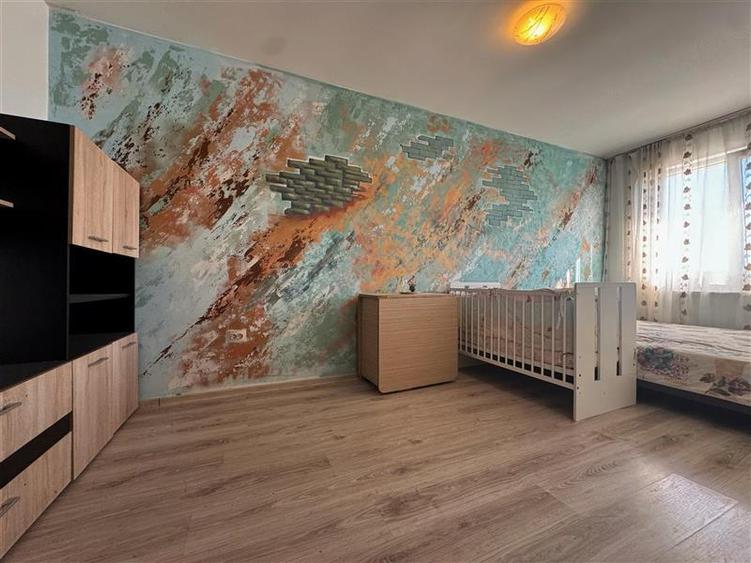 Apartament cu 2 camere decomandat, mobilat în Aeroport