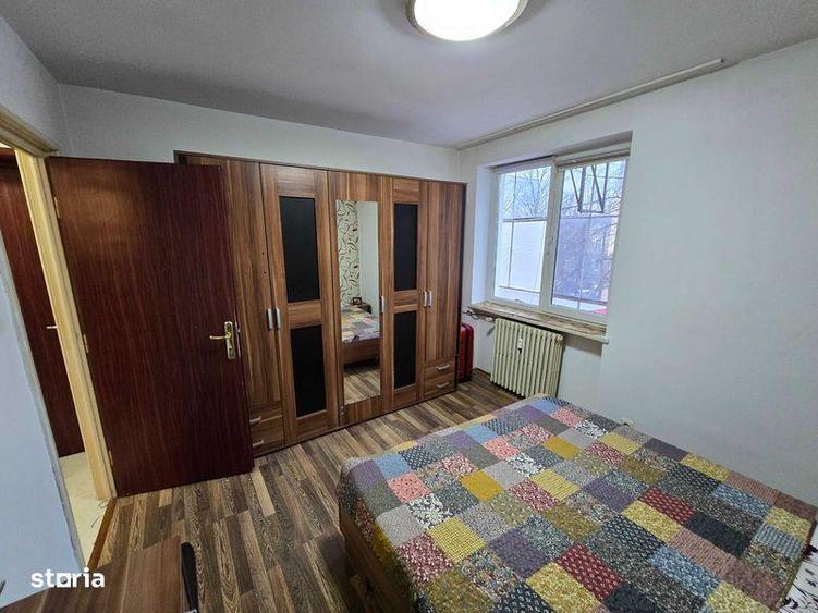 3 camere decomandate, et 2/4, orientare sud-est, ultracentral - 5