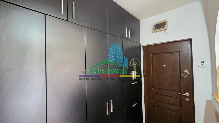 Apartament cu 2 camere semidecomandat în Gară