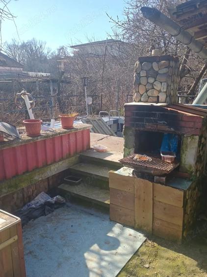 Casă cu Teren 700 Mp în Central
